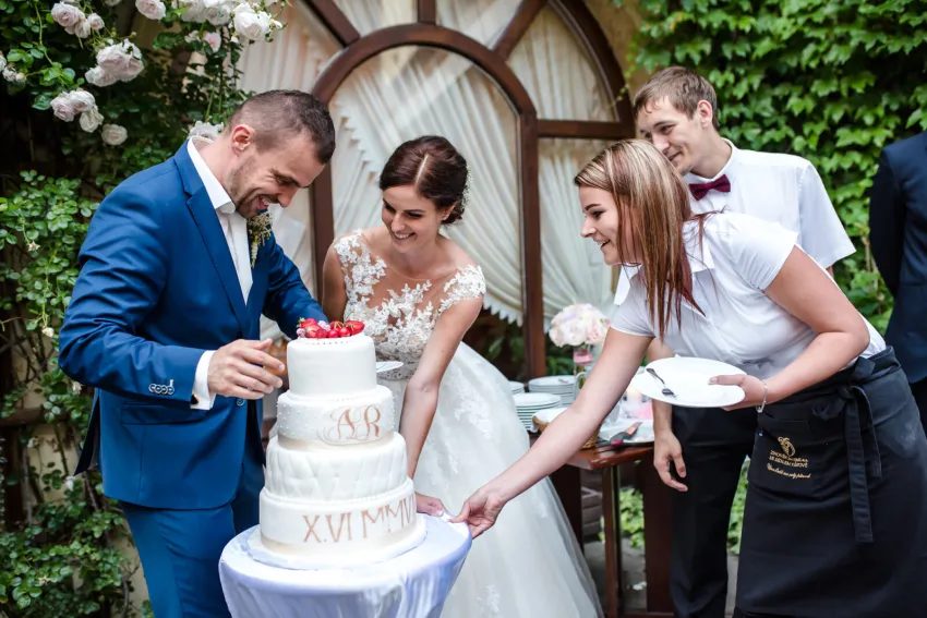 Zajištění zkušených dodavatelů na základě dlouholetých zkušeností